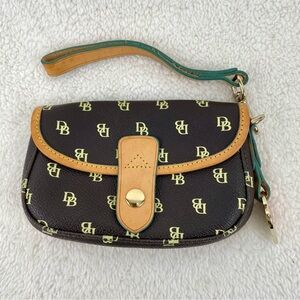 Dooney & Bourke Black and Tan Wristlet
